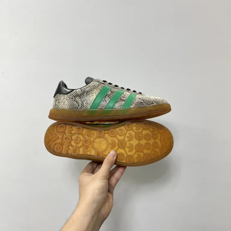 Gucci Shoe 